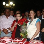 el pueblo glorioso de Aragua le cantó un enérgico cumpleaños feliz al comandante Chávez.